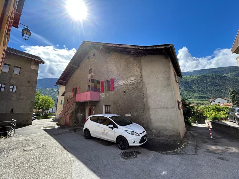 NEUF – 5.5 pces ET studio pour Airbnb ou activité indépendante (13)