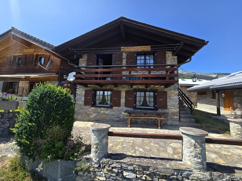 Chalet "Clô di Meitra" / Mi-chemin Ayent et Anzère / EXCLUSIVITE (5)
