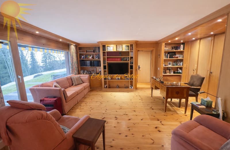 Ski-in/Ski-out? Appartement de standing de 4.5 pièces avec piscine privée au coeur de Crans ! (5)