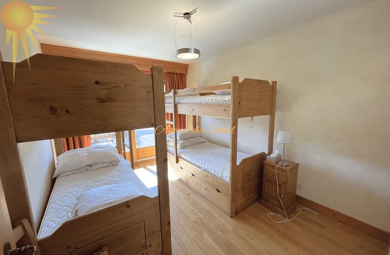 Emplacement privilégié ! Élégant appartement de standing de 3,5 pièces avec vaste terrasse orientée est! (8)