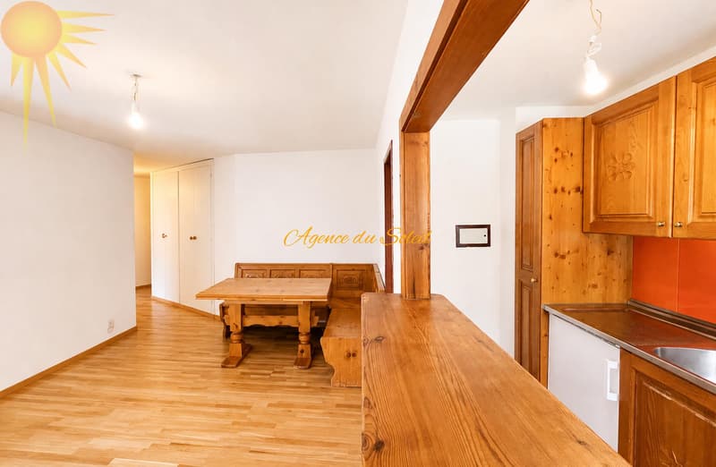 Adorable pied-à-terre de 3.5 pièces à proximité du funiculaire de Montana ! (6)