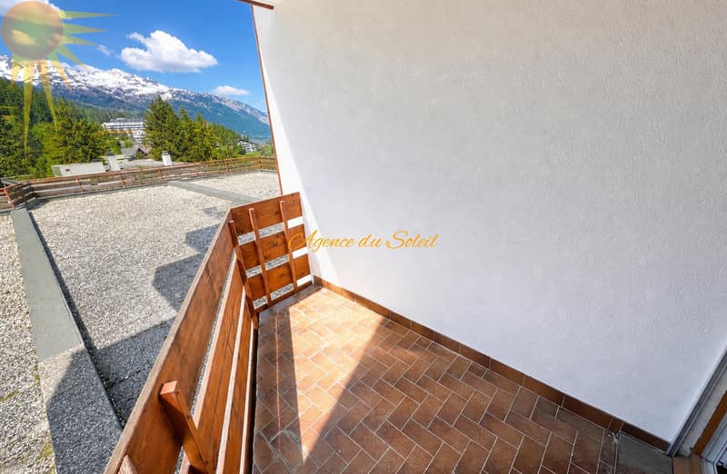 Adorable pied-à-terre de 3.5 pièces à proximité du funiculaire de Montana ! (2)
