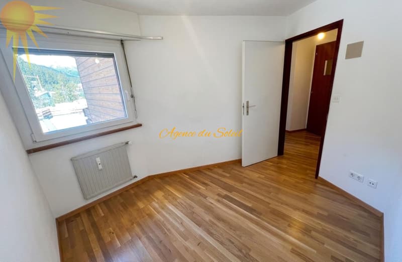 Adorable pied-à-terre de 3.5 pièces à proximité du funiculaire de Montana ! (11)
