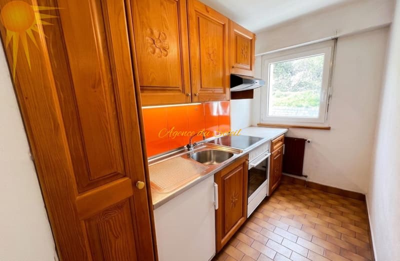 Adorable pied-à-terre de 3.5 pièces à proximité du funiculaire de Montana ! (8)