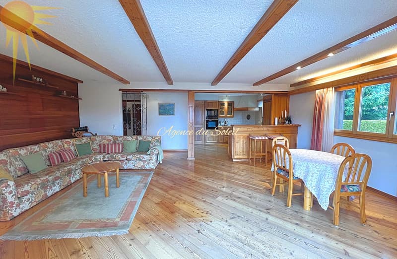 En Exclusivité ! Splendide chalet de 8.5 pièces en bordure du golf Ballesteros à Crans ! (3)