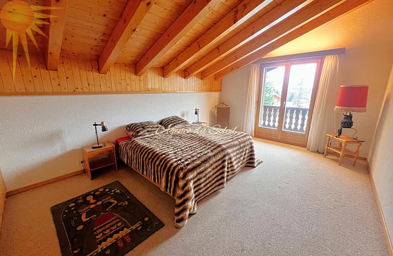 En Exclusivité ! Splendide chalet de 8.5 pièces en bordure du golf Ballesteros à Crans ! (10)