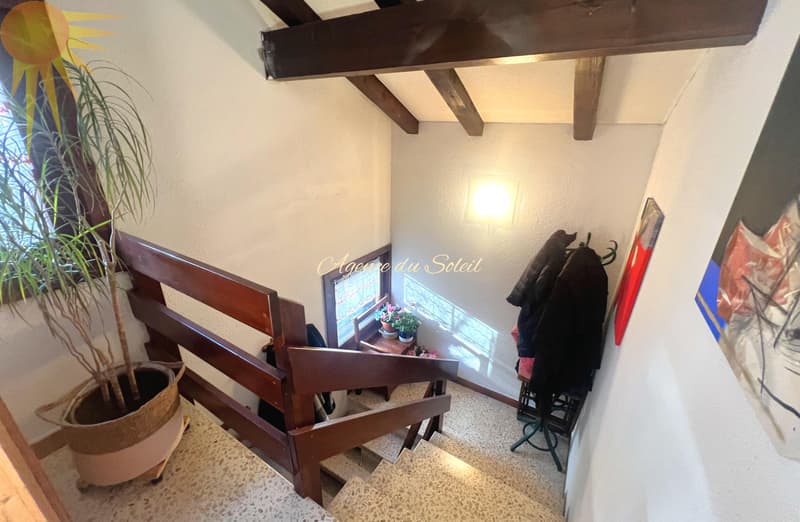 Superbe maison sud composé de 2 appartements séparés, à 5' en voiture de Crans-Montana (Mollens)! (9)