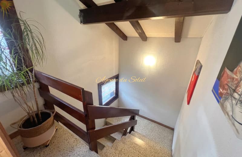 Maison à fort potentiel comprenant 2 appartements séparés, à 5 minutes en voiture de Crans-Montana ! (10)