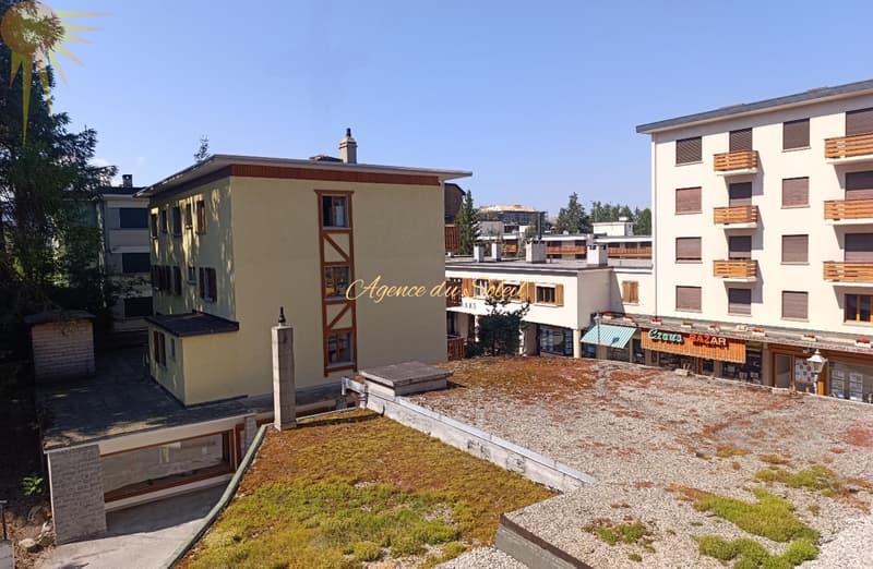 À louer à la saison : Agréable appartement 2.5 pièces en plein coeur de Crans ! (10)