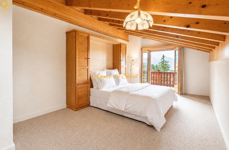 En Exclusivité ! Superbe chalet de 8.5 pièces en bordure du golf Ballesteros à Crans ! (9)