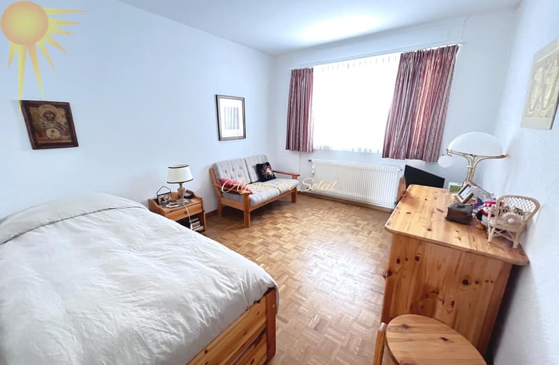 Lumineux appartement traversant de 4,5 pièces avec 2 balcons (nord/sud) à proximité du Régent à Crans ! (8)