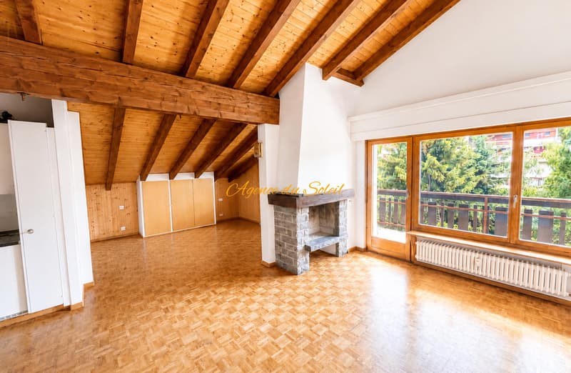 Grand studio en attique à Crans ! (3)