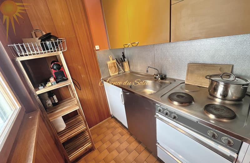 À louer (saison): Très cosy appartement de 3.5 pièces à proximité du funiculaire ! (5)