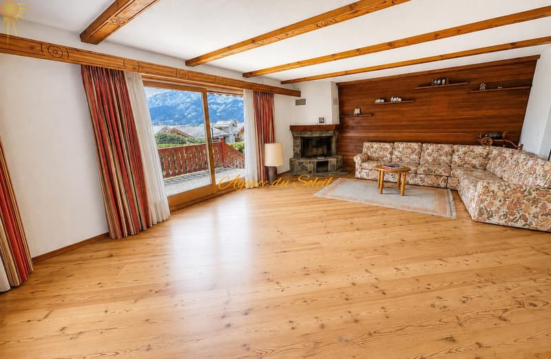En Exclusivité ! Superbe chalet de 8.5 pièces en bordure du golf Ballesteros à Crans ! (4)