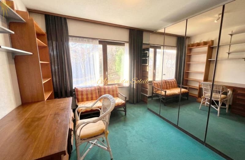 Fort potentiel pour cette maison comprenant 2 appartements séparés, située à 5 minutes en voiture de Crans-Montana ! (6)