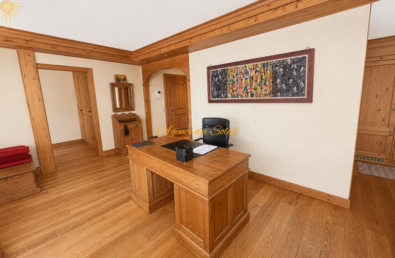 Au coeur de Crans ! Élégant appartement de standing de 3,5 pièces avec vaste terrasse orientée est! (5)