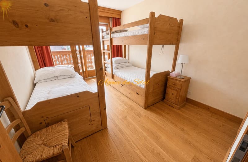 Au coeur de Crans ! Élégant appartement de standing de 3,5 pièces avec vaste terrasse orientée est! (8)