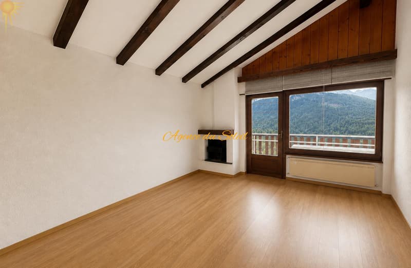 En Exclusivité ! Adorable maison comprenant 2 appartements séparés, à 5 minutes en voiture de Crans-Montana ! (11)