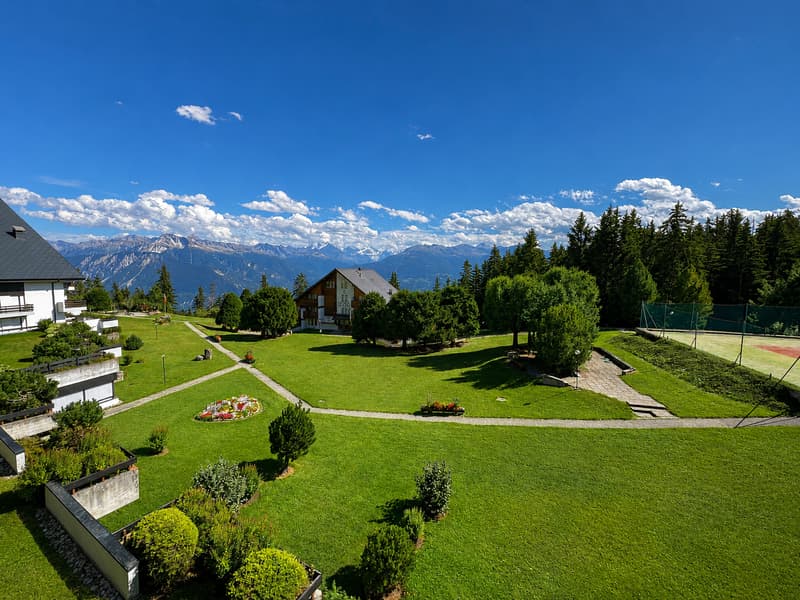 À louer à la semaine : Appartement Ski-in, Ski-out de 5.5 pièces avec 2 places de parc intérieurs, à Montana ! (3)