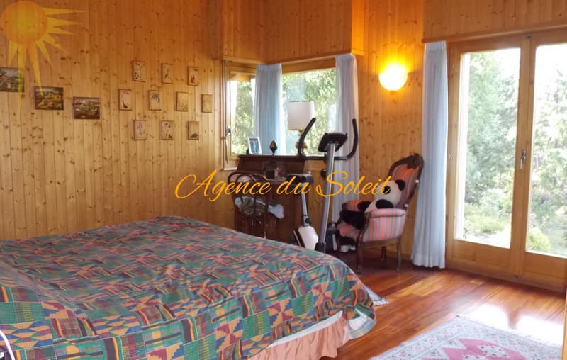 Très beau Chalet de 7.5 pièces sur un grand terrain arborisé ! (10)