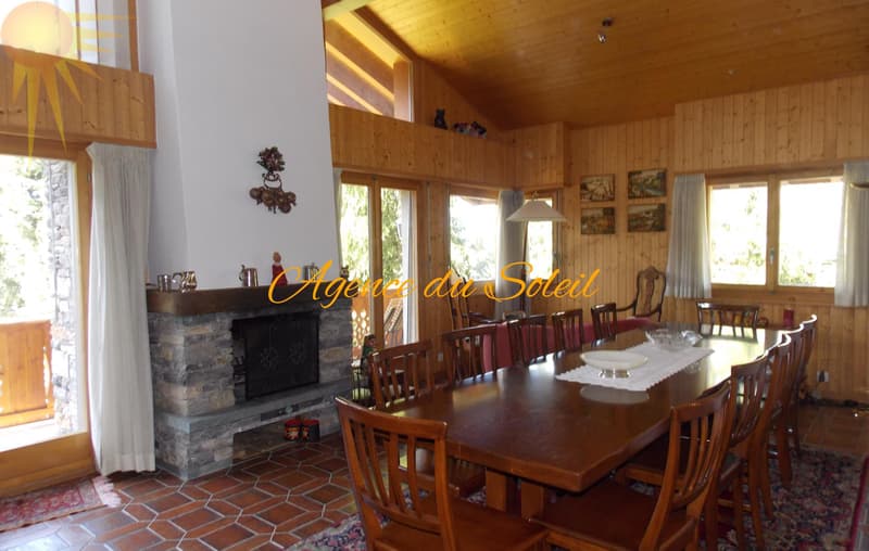 Très beau Chalet de 7.5 pièces sur un grand terrain arborisé ! (3)