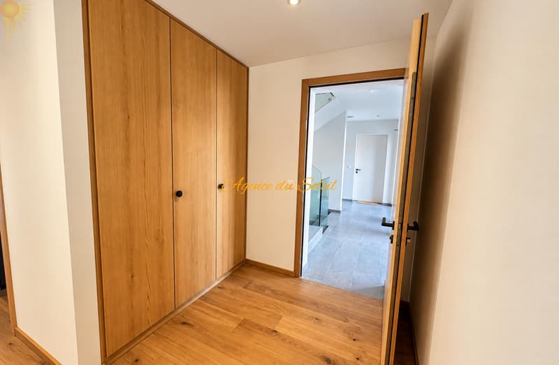 Appartement de standing de 4,5 pièces, neuf et idéalement situé à Crans ! (8)
