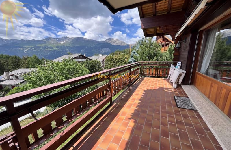 Très joli appartement traversant d'angle à Crans ! (5)