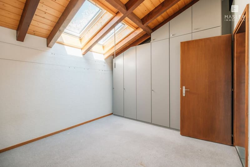 Appartement spacieux 4½-pièces en attique avec vue sur le lac et les montagnes (9)