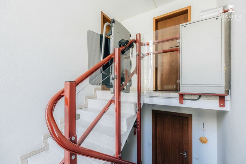 Appartement spacieux 4½-pièces en attique avec vue sur le lac et les montagnes (13)