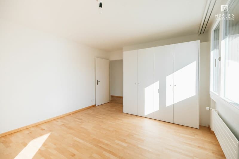 Modern 4.5-room maisonette apartment on the right shore of Lake Thun (10)
