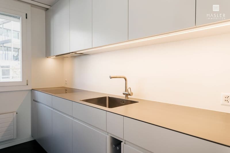 Modern 4.5-room maisonette apartment on the right shore of Lake Thun (4)