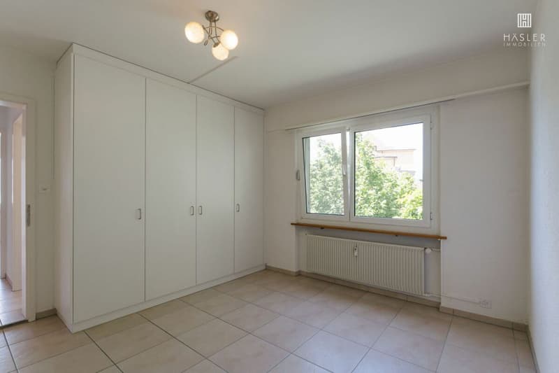 Appartamento vacanze di 3½ locali sulla riva del lago di Thun con area balneare (8)