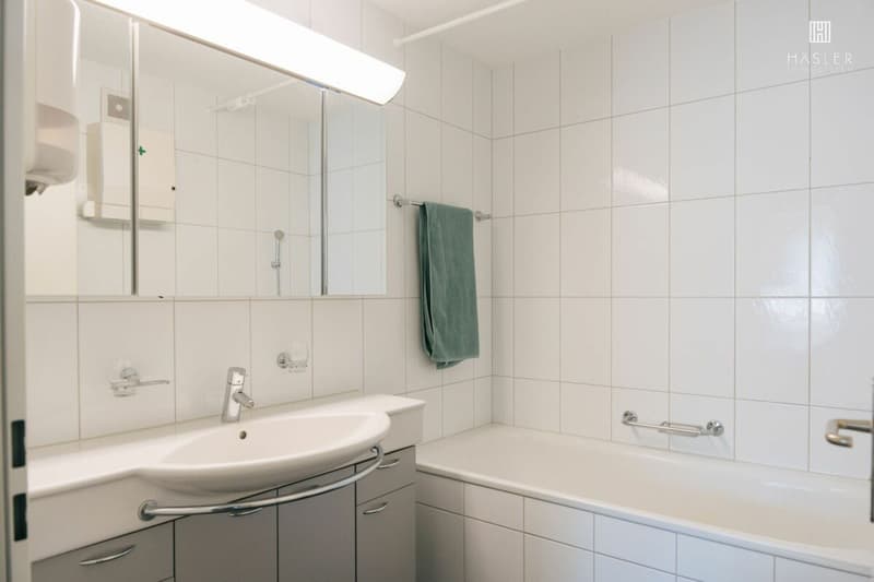 Ampio appartamento 4½ locali in un quartiere familiare (10)