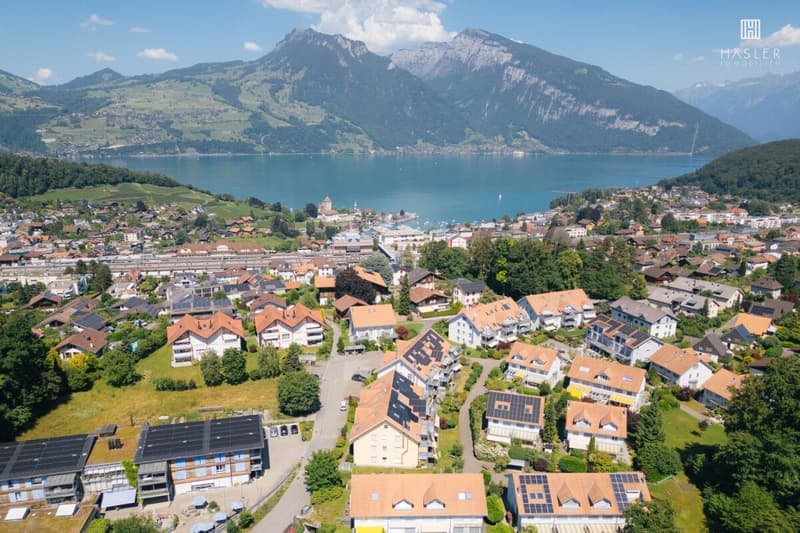 Appartement-maisonnette 4,5 pièces sur 3 étages entre lac et montagnes (1)