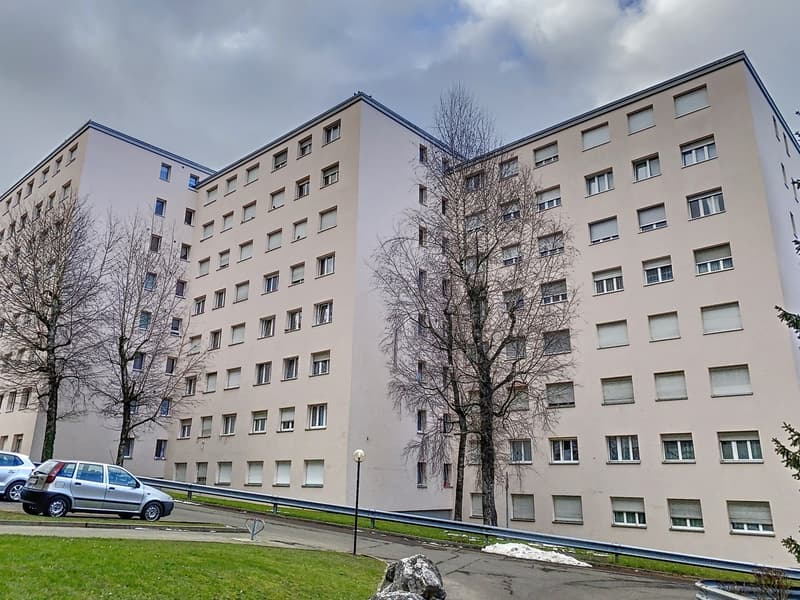Beautiful 4-room apartment with magnificent unobstructed view (2)