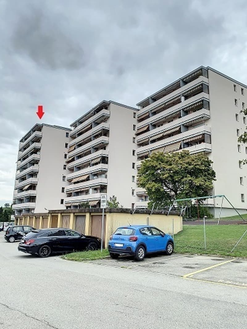 Beautiful 4-room apartment with magnificent unobstructed view (1)