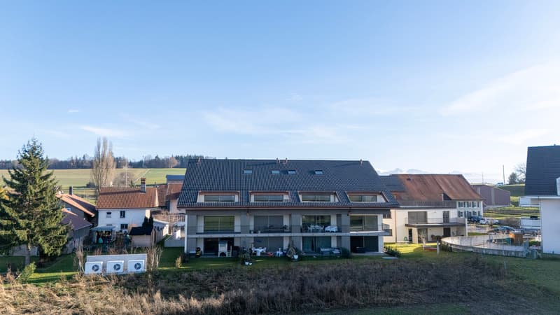 Appartement 5.5 pces neuf en duplex (1)