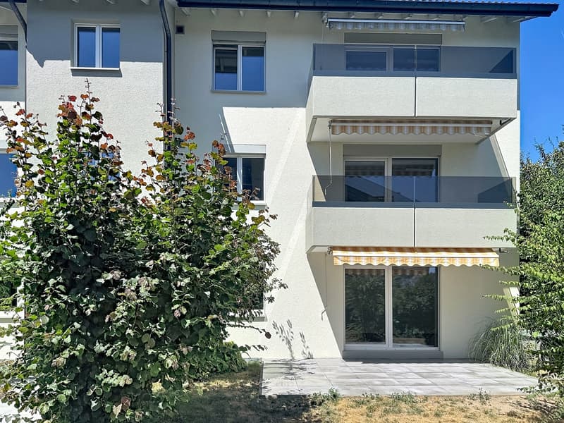 Très bel appartement rénové de 3.5 pces avec jardin (3)