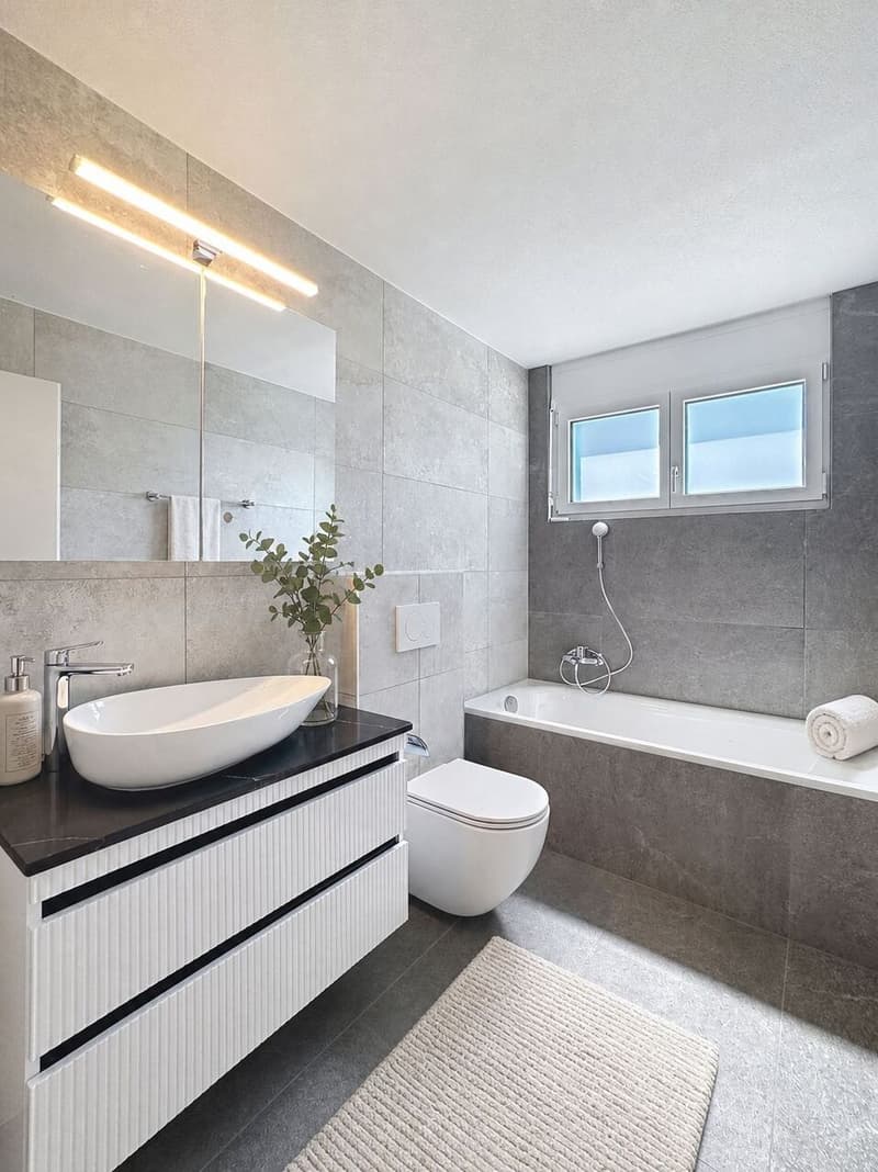 Très bel appartement rénové de 4.5 pces avec balcon (9)