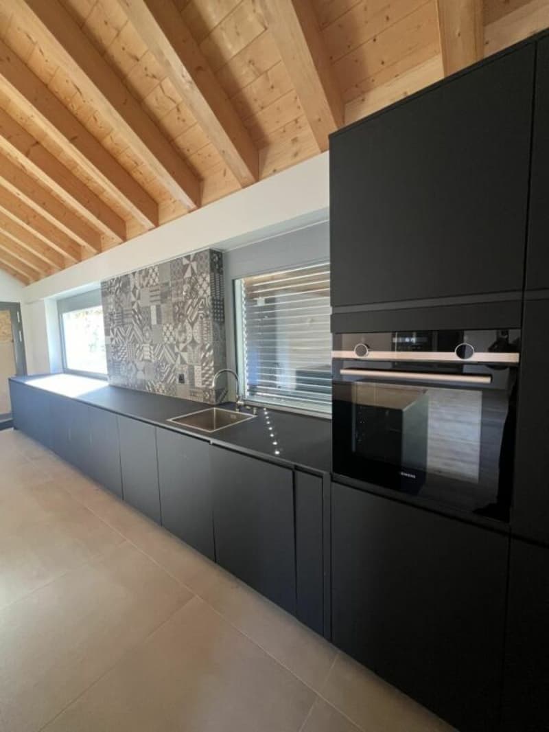 Villa adiacente 3.5 locali a Réchy (5)
