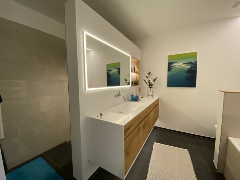 Exklusive möblierte 3.5-Zimmer-Smart-Home-Wohnung mit Weitblick (13)
