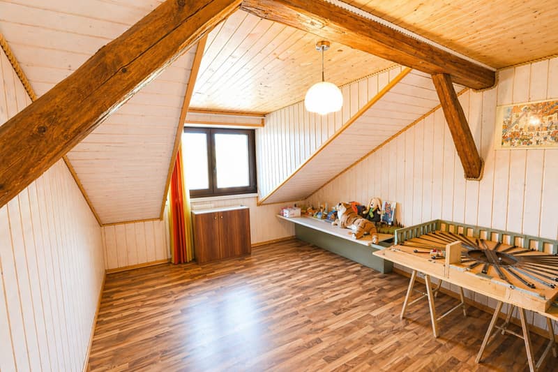 Village house with 5.5 rooms and mezzanine (12)