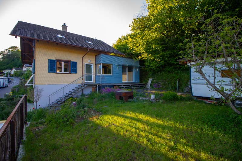 Family-friendly living with a view (2)