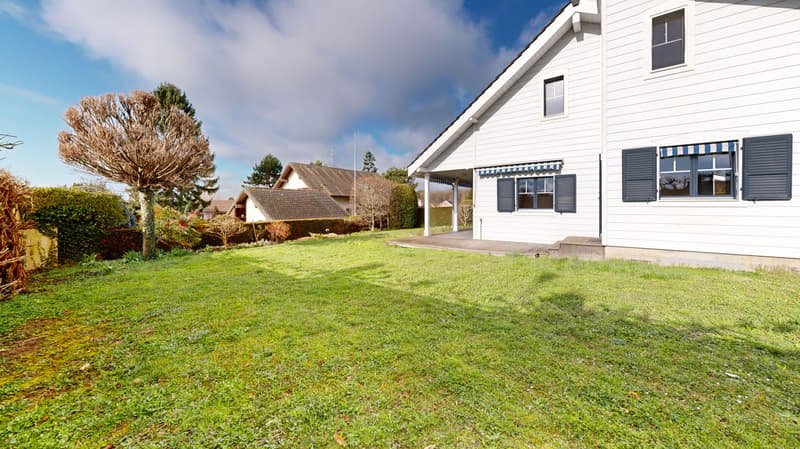 Bright and family-friendly house in the heart of Prangins (13)