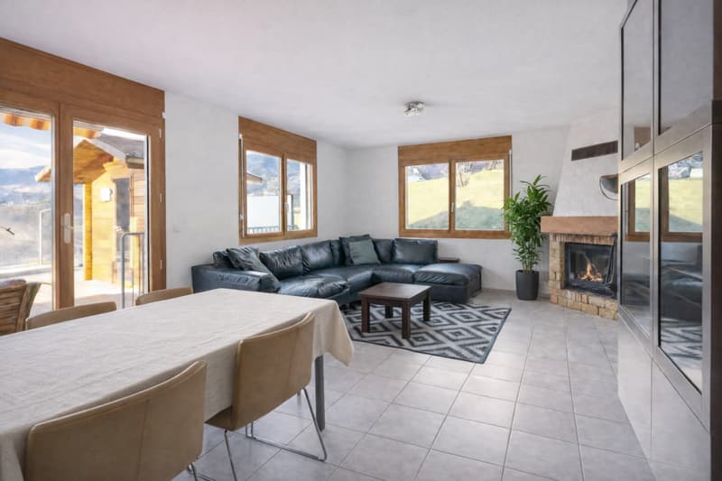 In Vendita: Appartamento di 4.5 locali con terrazza e giardino a Savièse (Chandolin) (3)