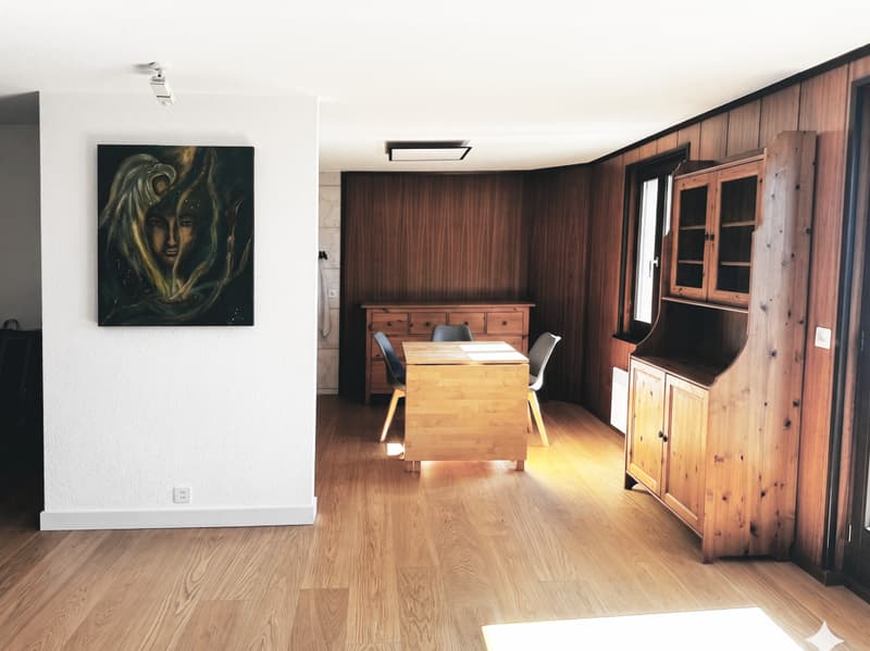 Splendid 2.5-room apartment, 10 minutes from Sion! (3)