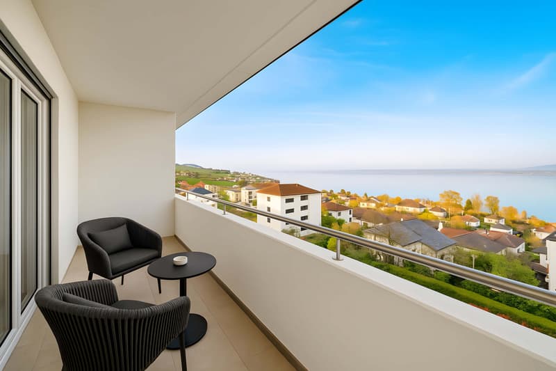 3,5 Zimmer hell mit Blick auf den See (1)