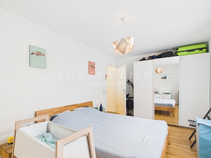 Apartment 3.5 rooms, private garden and unobstructed view of the mountains (10)