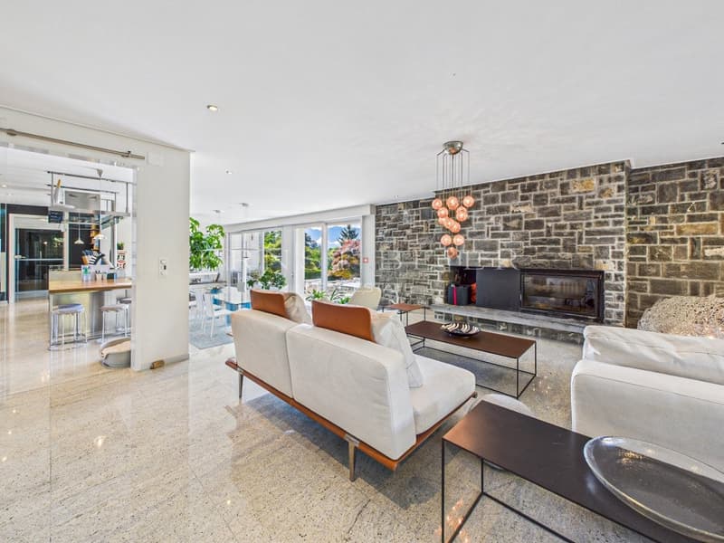 Prestige property with landscaped garden, pool and panorama on Lake Geneva (4)