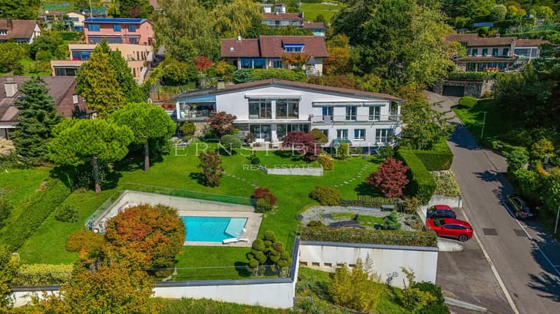 Prestige property with landscaped garden, pool and panorama on Lake Geneva (1)
